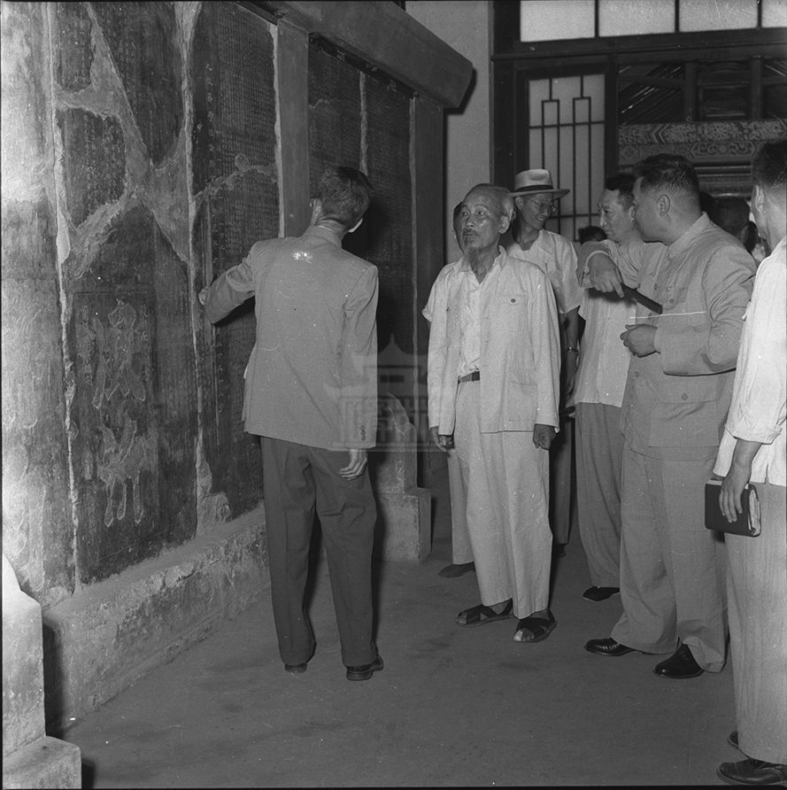 越南胡志明主席参观碑林（1959年）